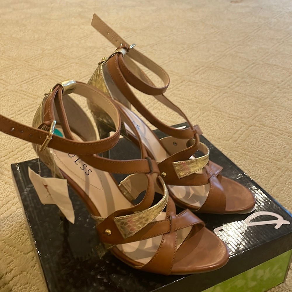 Never worn brown and gold heels